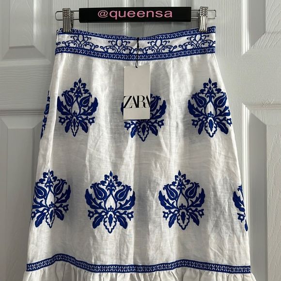 Zara Embroidered Blue and White Midi Skirt - Picture 4 of 16
